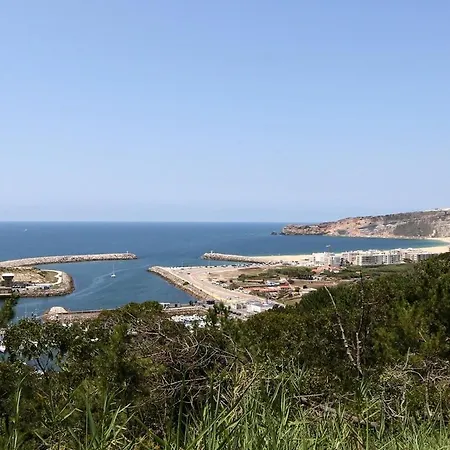 T1-terrace-sea View נאזרה