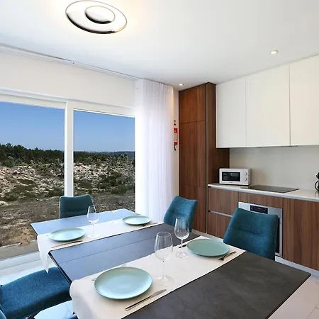 דירה T1-terrace-sea View